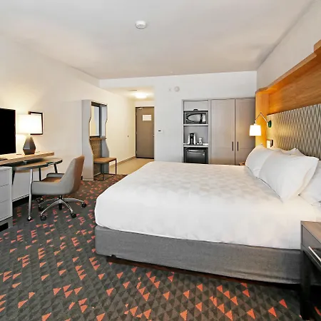 Holiday Inn Hotel & Suites - Calgary Airport North By Ihg-3